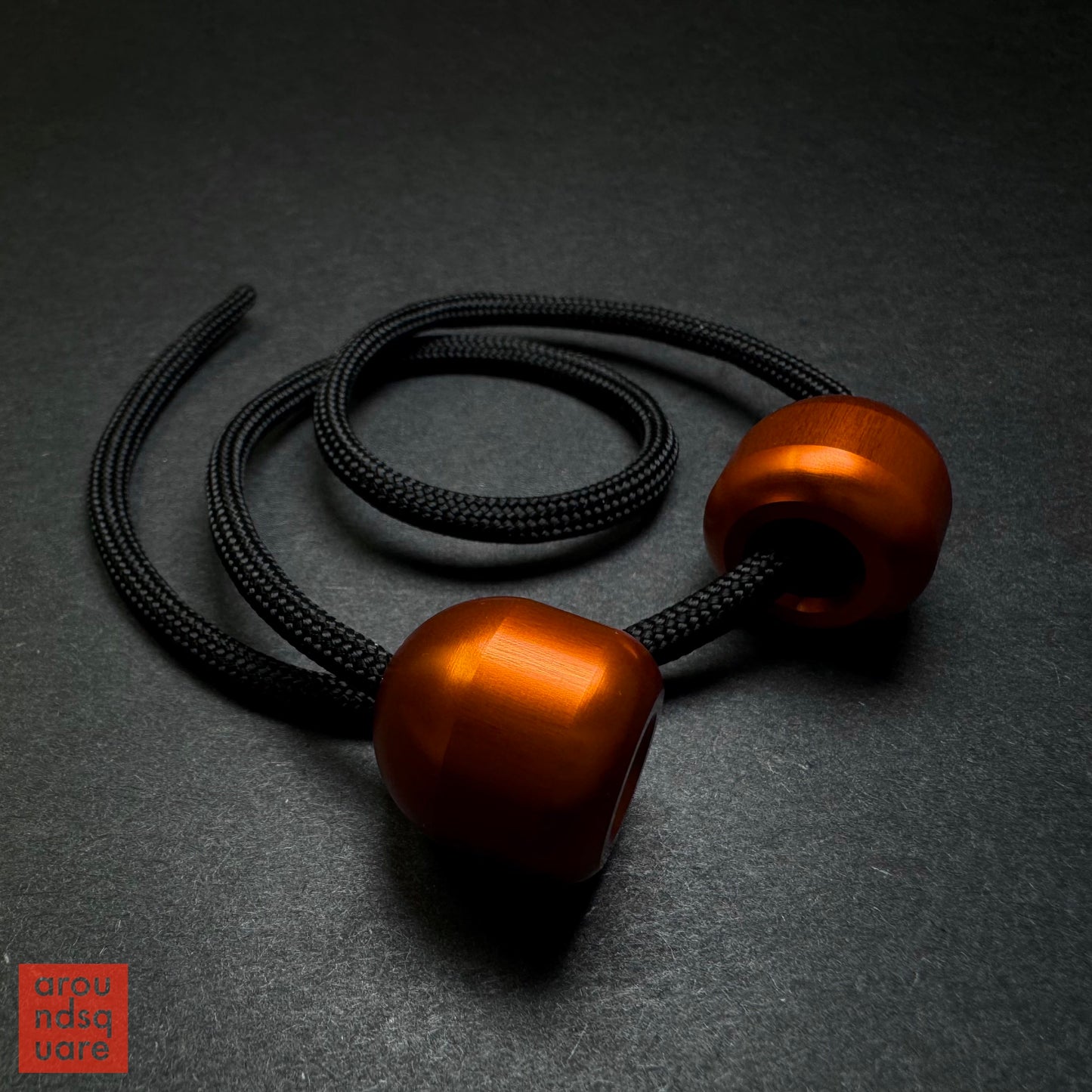 Titans Begleri - Aluminum Editions