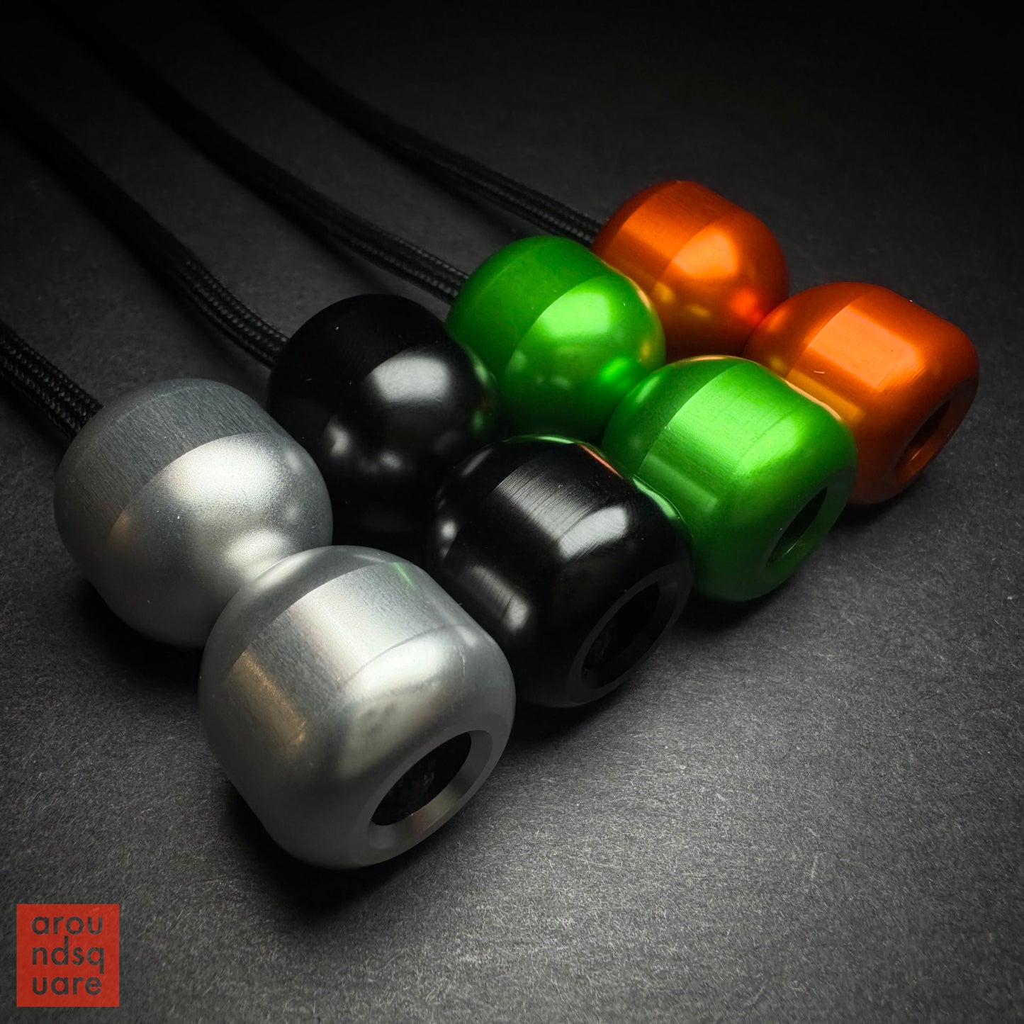 Titans Begleri - Aluminum Editions