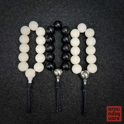 20mm Boss Mala - Mixed Media Editions