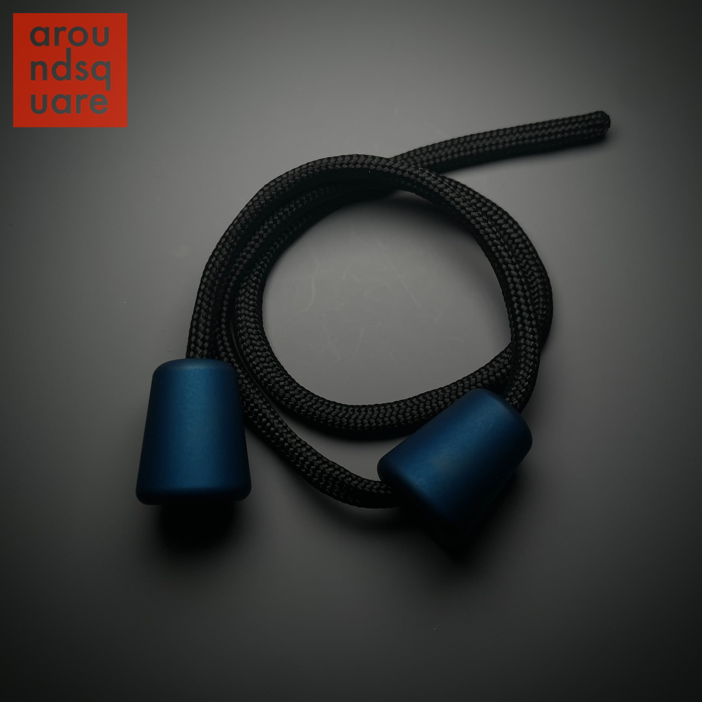 Mangas Begleri - Titanium Editions