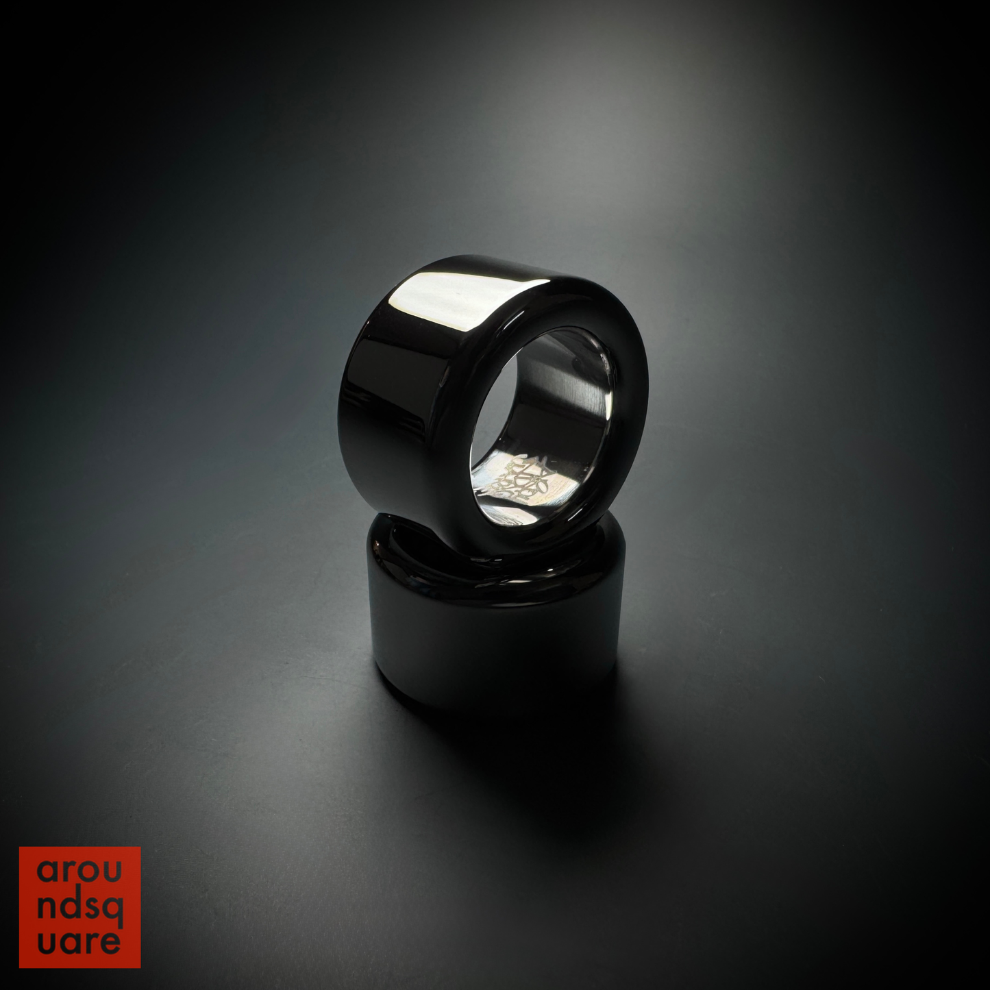 Jue Zhi Banzhi - Titanium Editions