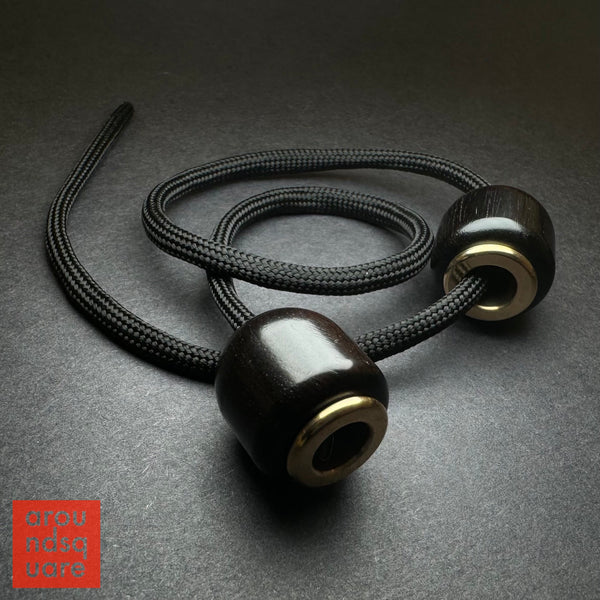 Titan - Hardcore Ebony Begleri