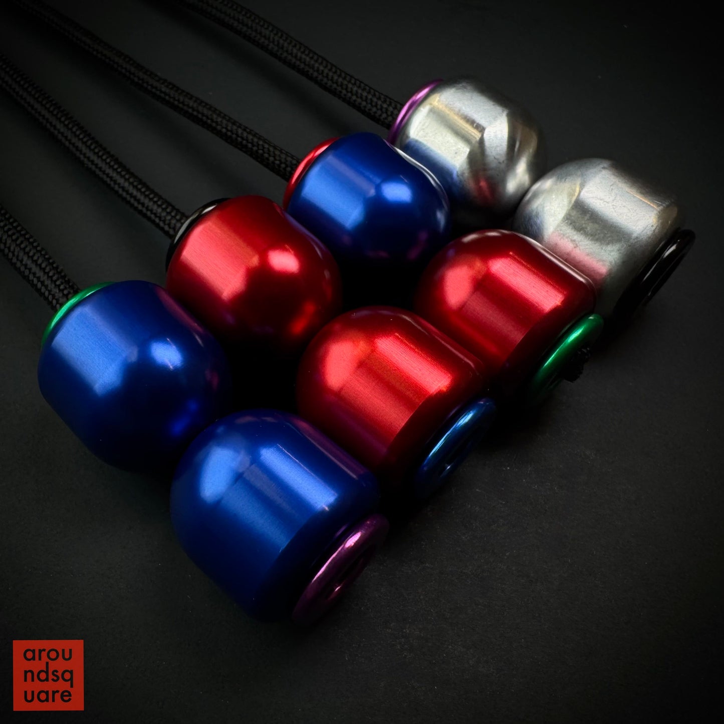 Titans Hardcore Begleri - Mixed Media Editions