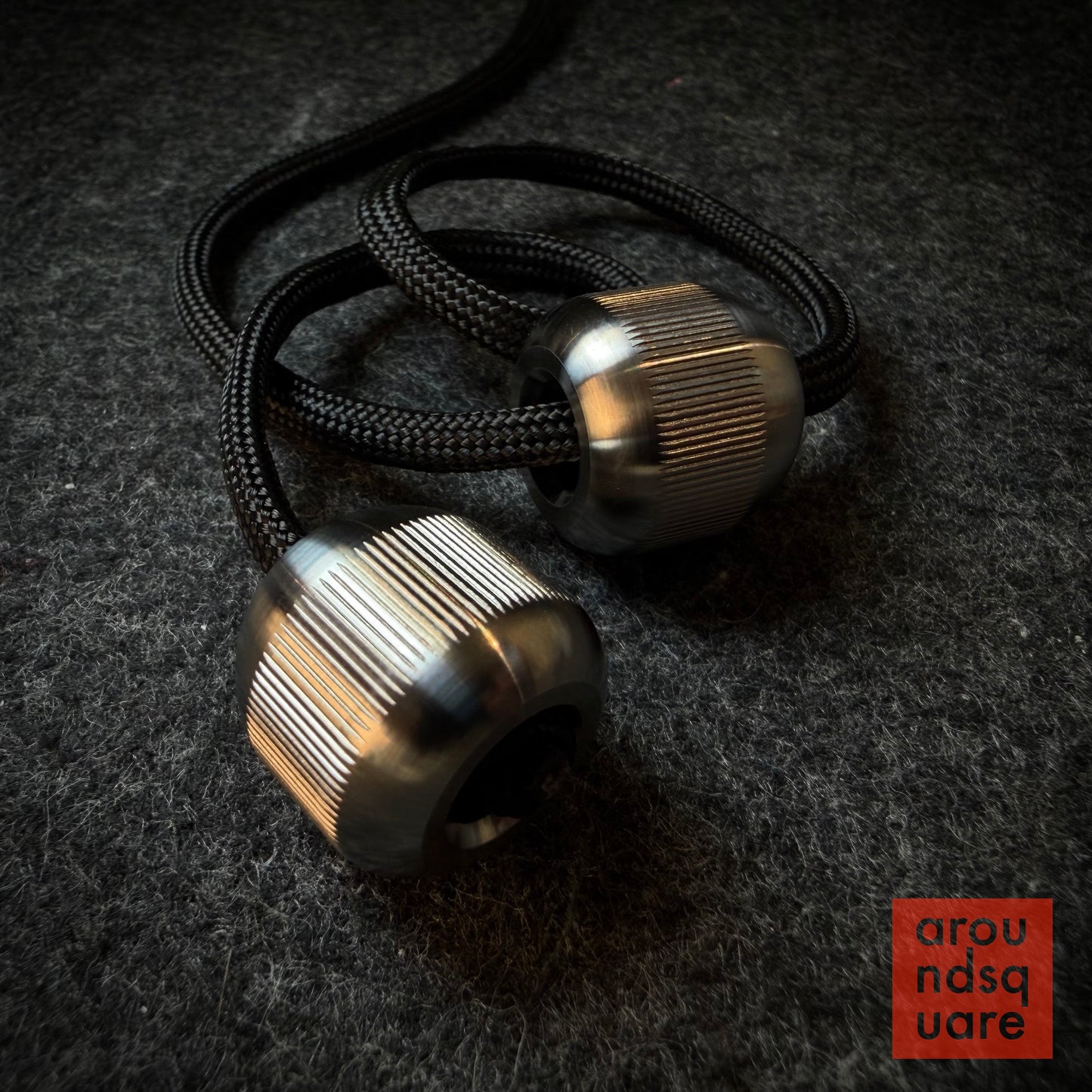 Titans Begleri - Titanium Editions