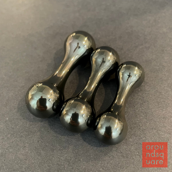 Knucklebone - Zirconium